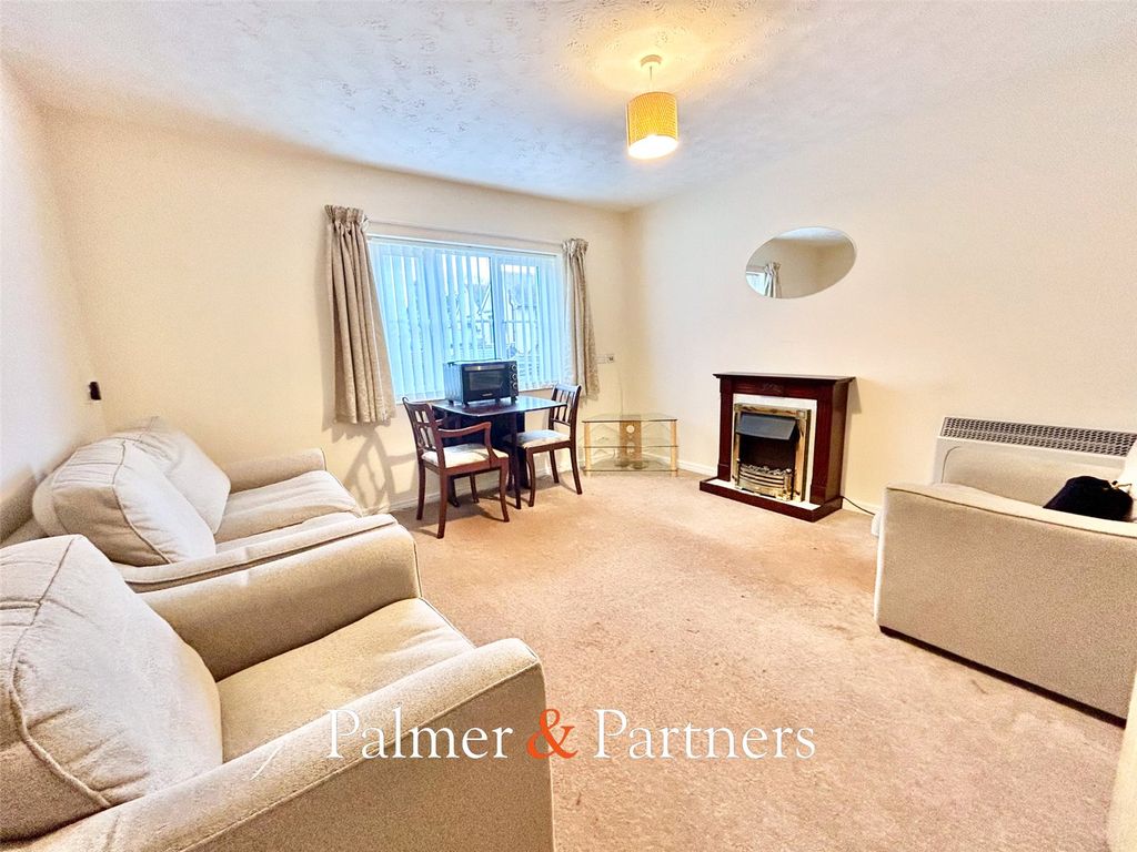 Property photo 2 of 12 Picture No. 04