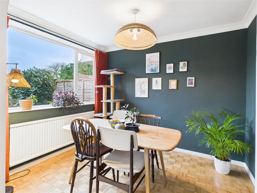 Property photo 3 of 17 Picture No. 12