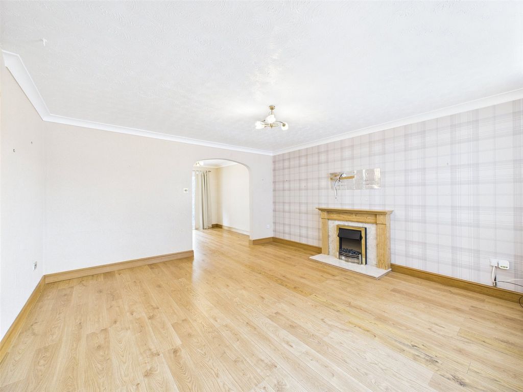 Property photo 2 of 14 Picture No. 02
