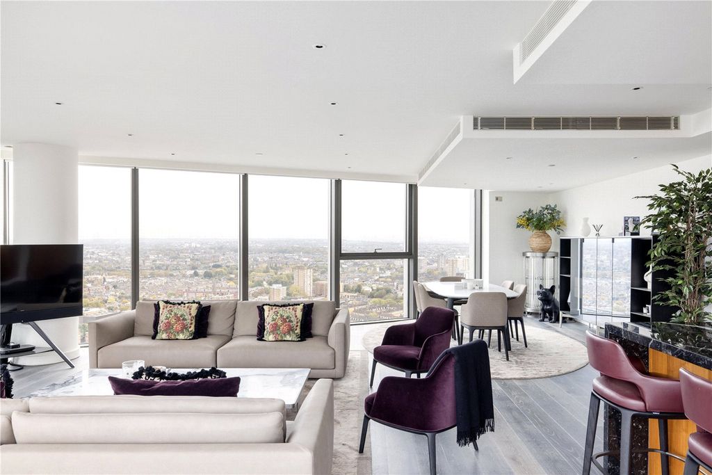 Property photo 2 of 31 Reception Room