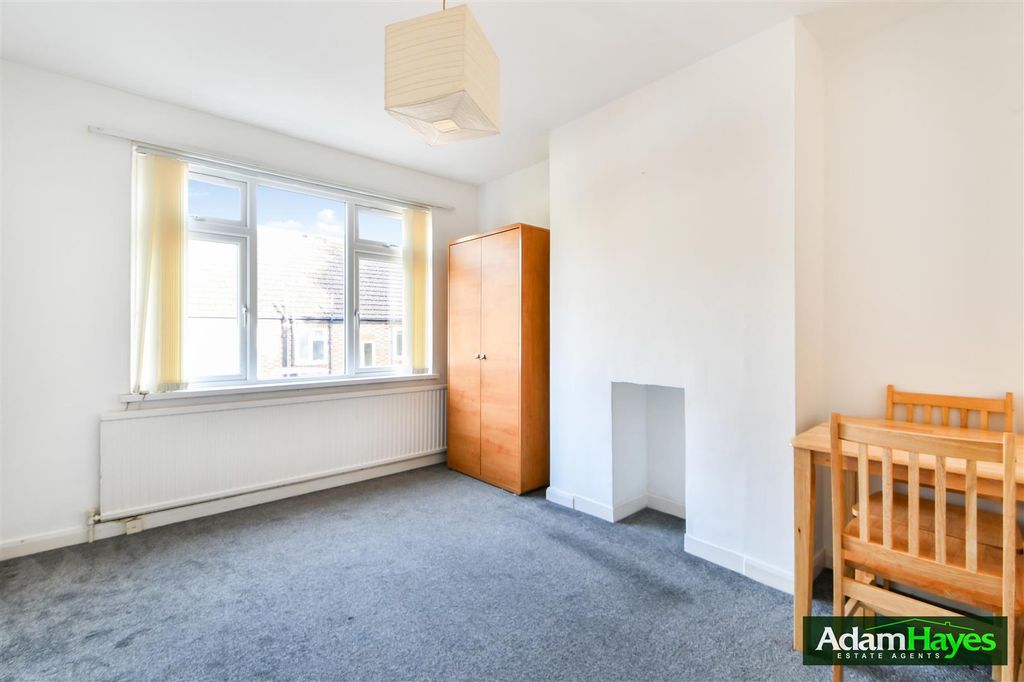 Property photo 1 of 6 Dsc_1402.Jpg