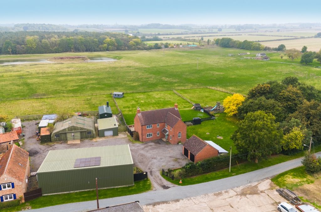 Property photo 3 of 32 1202297 (1) D