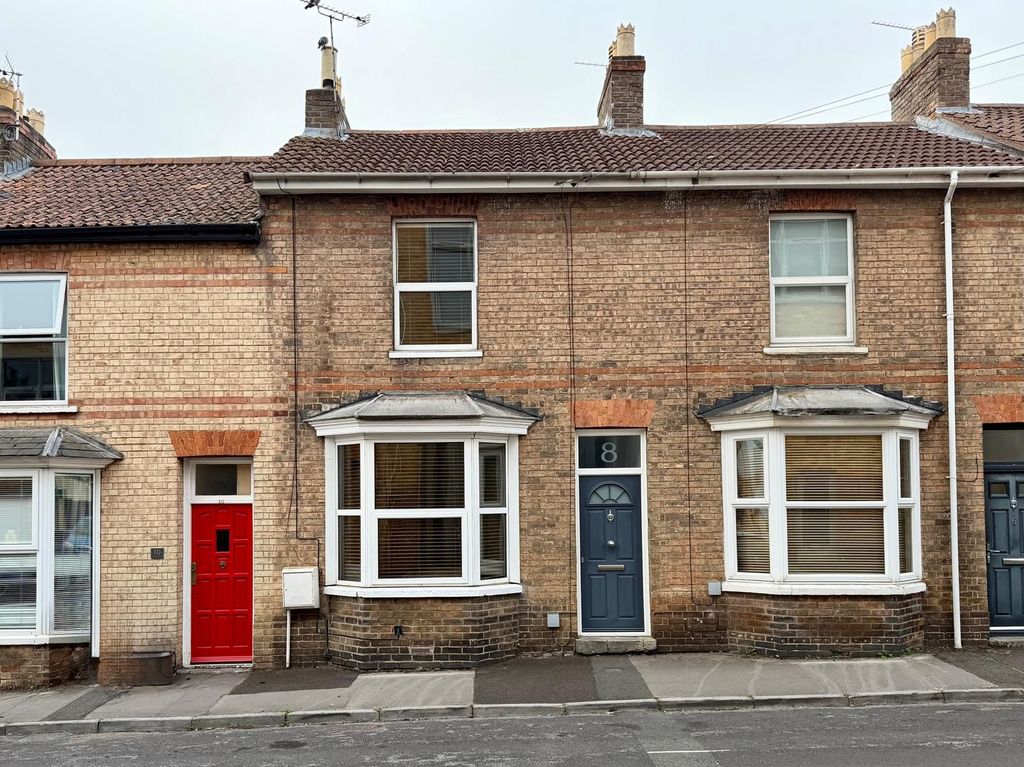 Property photo 1 of 37