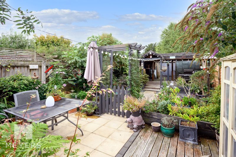 Property photo 3 of 26 Photo 21