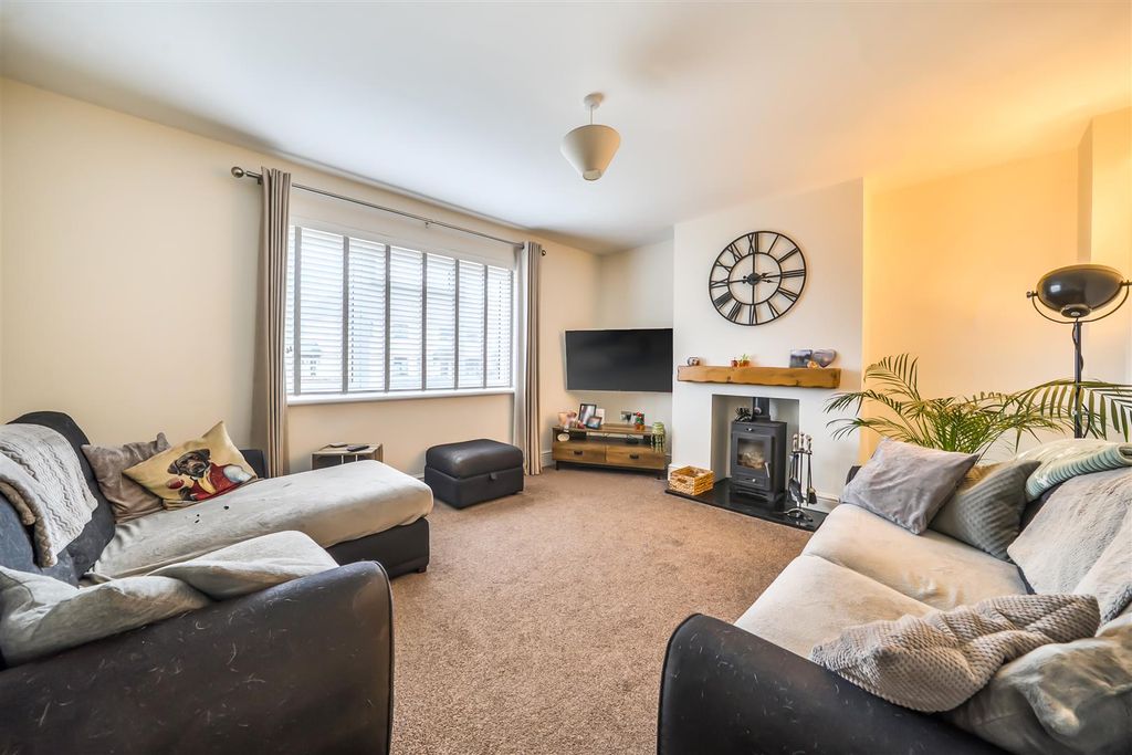 Property photo 2 of 14 1401306-8-69710068782A6.Jpg