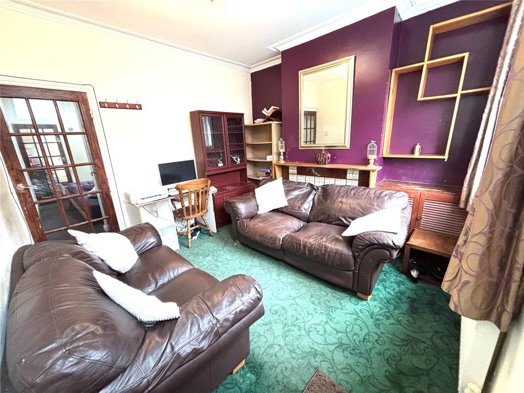 Property photo 3 of 14 Picture No. 11