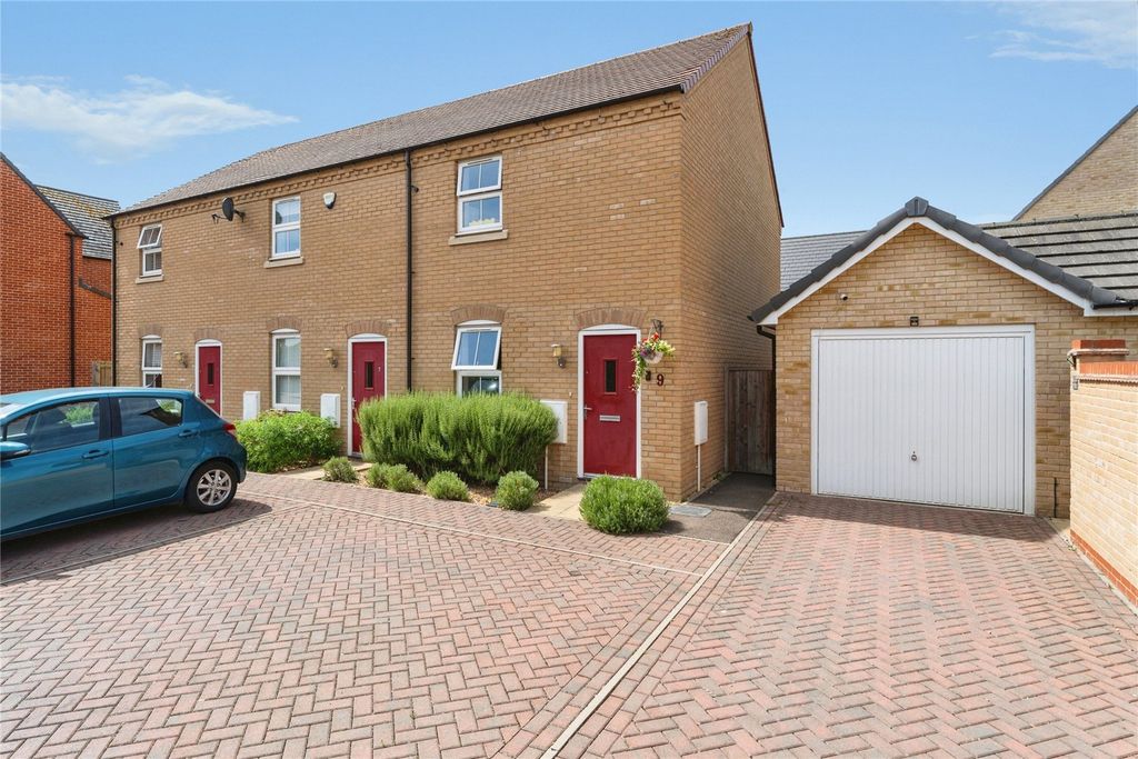 Property photo 3 of 28 Picture No. 03