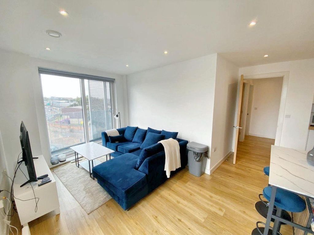 Property photo 1 of 19