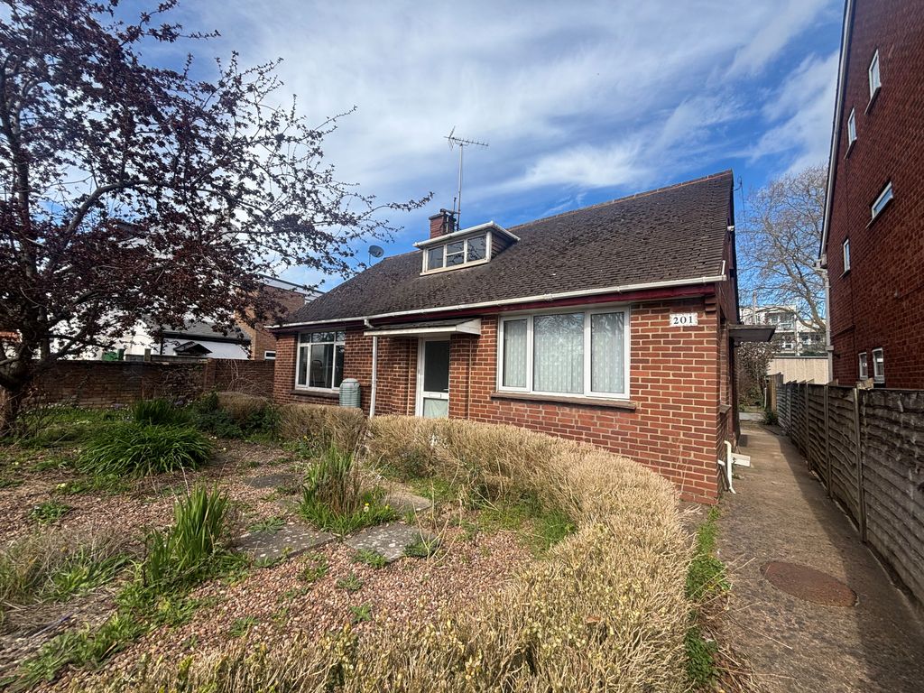 Property photo 1 of 14