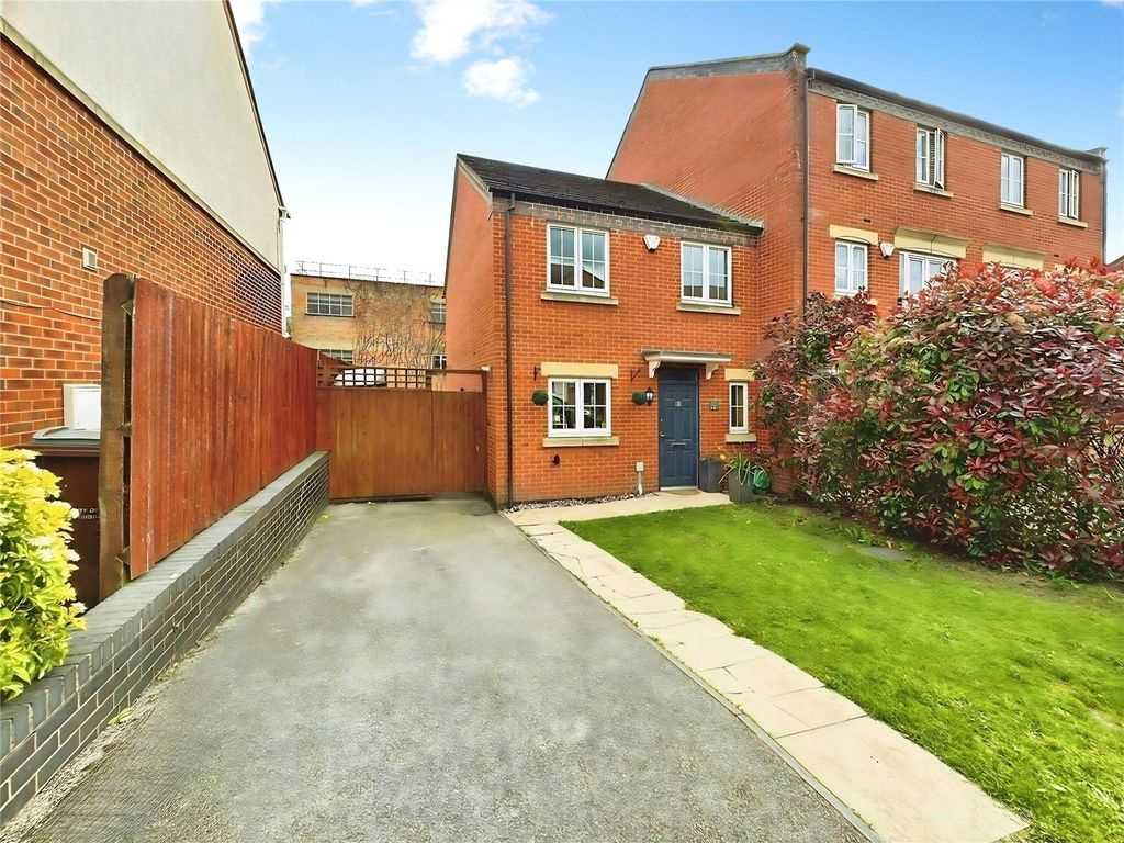 Property photo 1 of 16 Picture No. 35