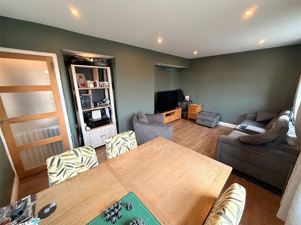 Property photo 3 of 16 Picture No. 07