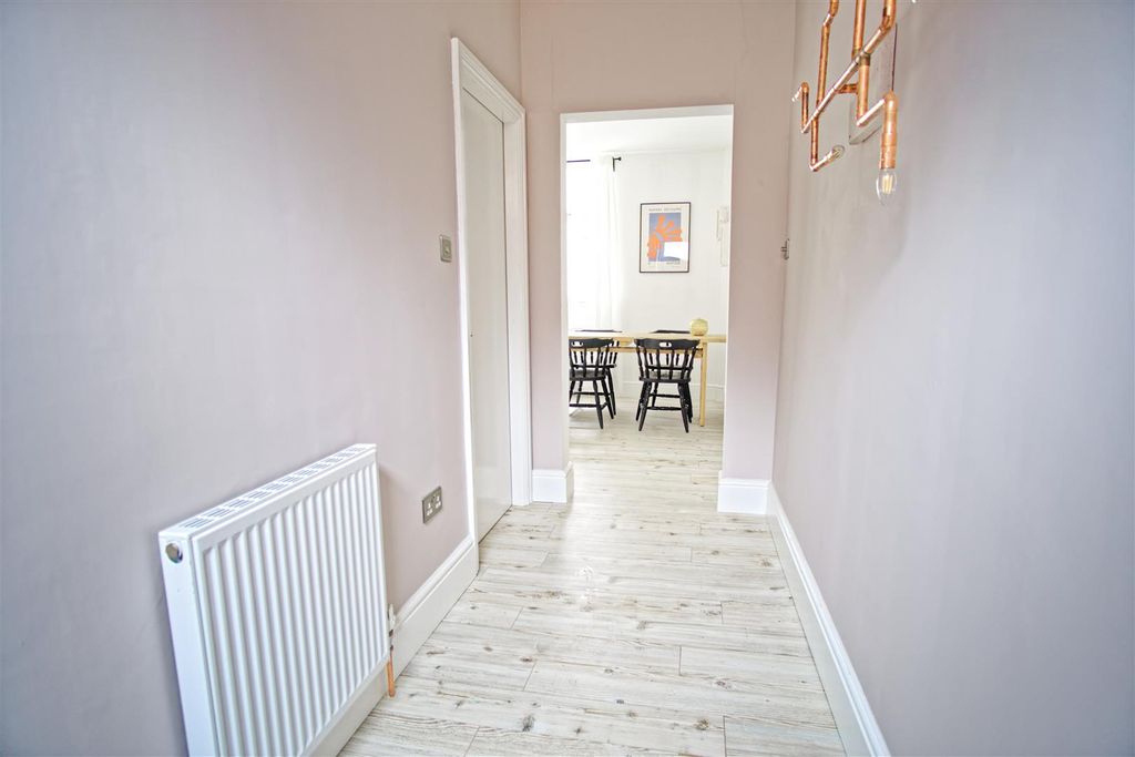 Property photo 3 of 12 Hallway