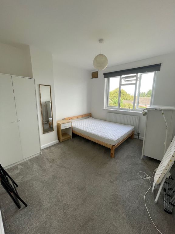 Property photo 3 of 7 A Bright Double Bedroom Featuring A Large Window T...