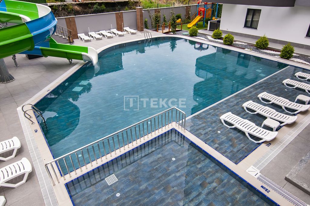 Property photo 3 of 41