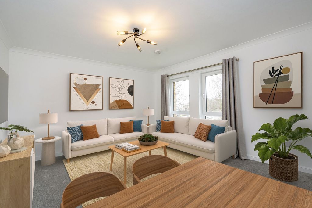 Property photo 3 of 12