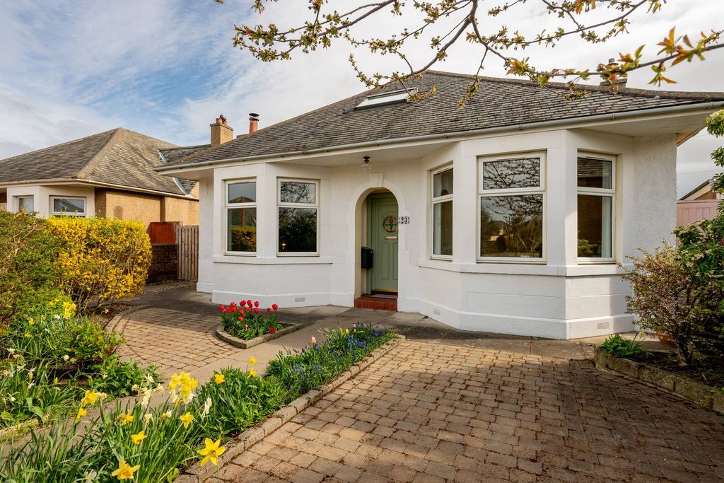 Property photo 1 of 39 Primary Property Image