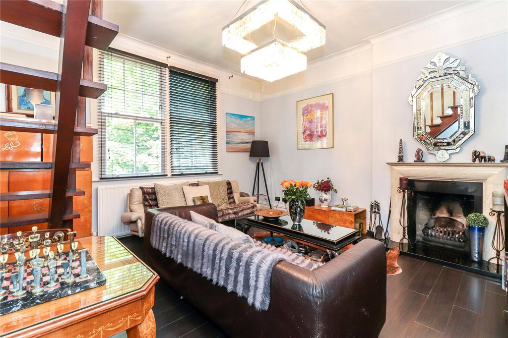 Property photo 2 of 14 Picture No. 06