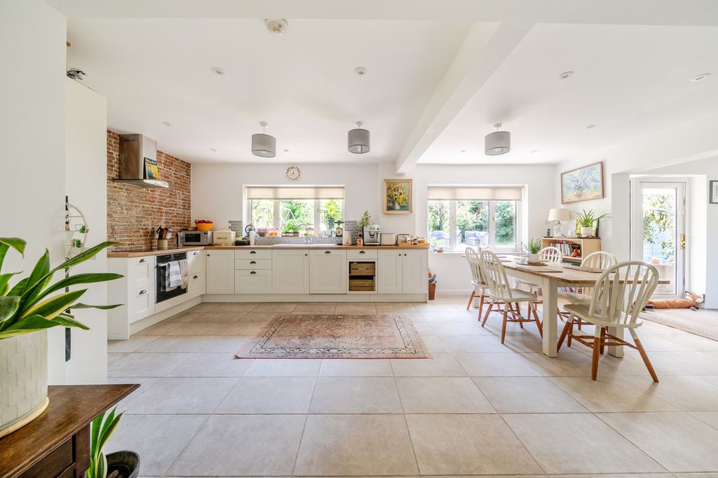 Additional image 11 of 4 bed detached house for saleShepherds Way, Liphook GU30