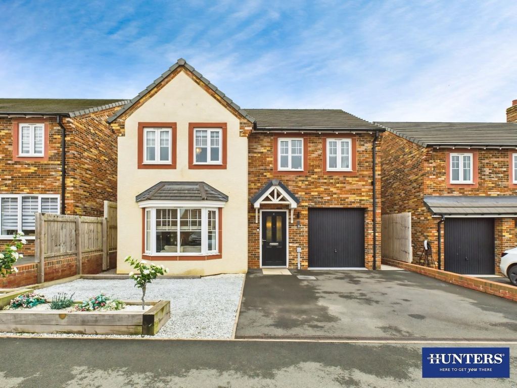 Property photo 1 of 28 Frontage