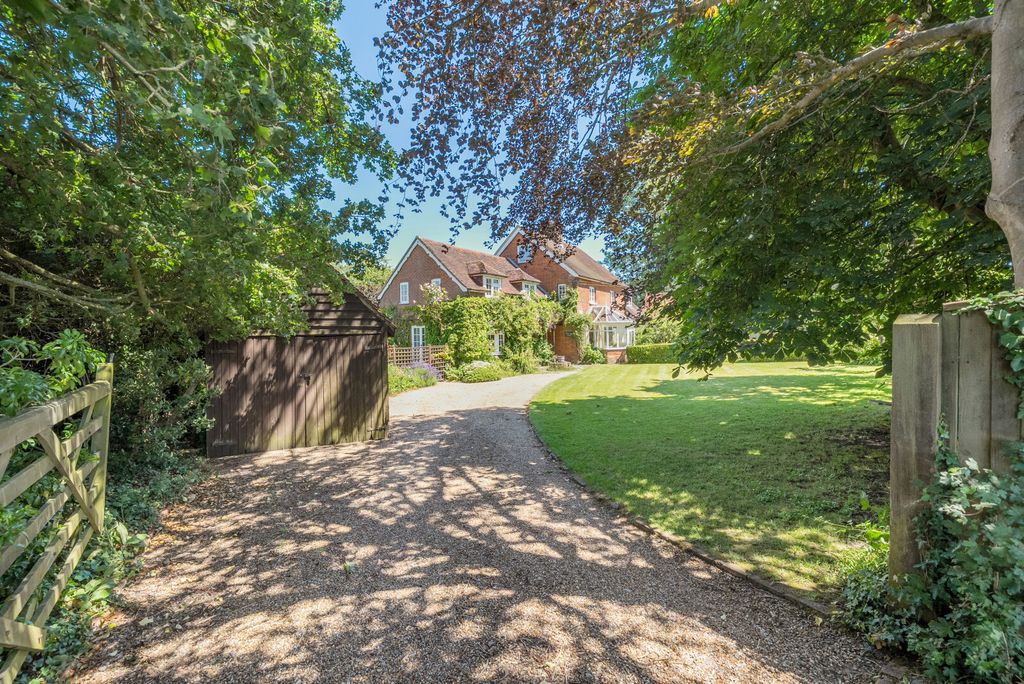 Property photo 1 of 31 1477422-1-6A32Aed...