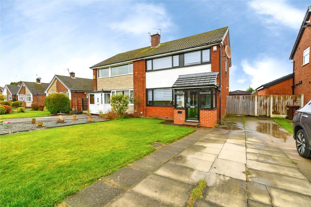 Property photo 1 of 22 Picture No. 09