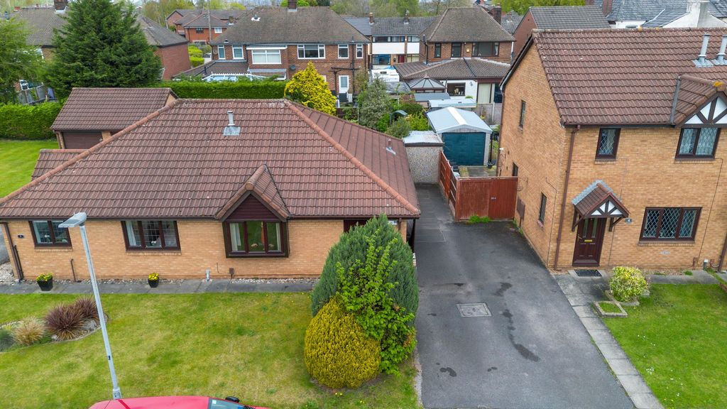 Property photo 1 of 16