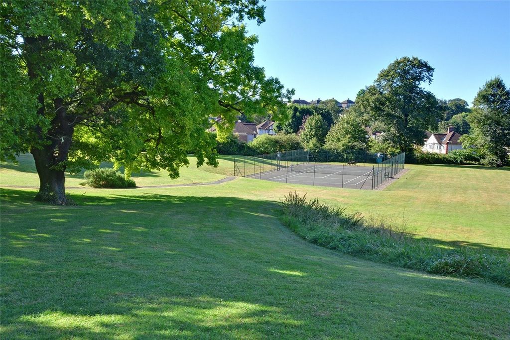 Property photo 3 of 18