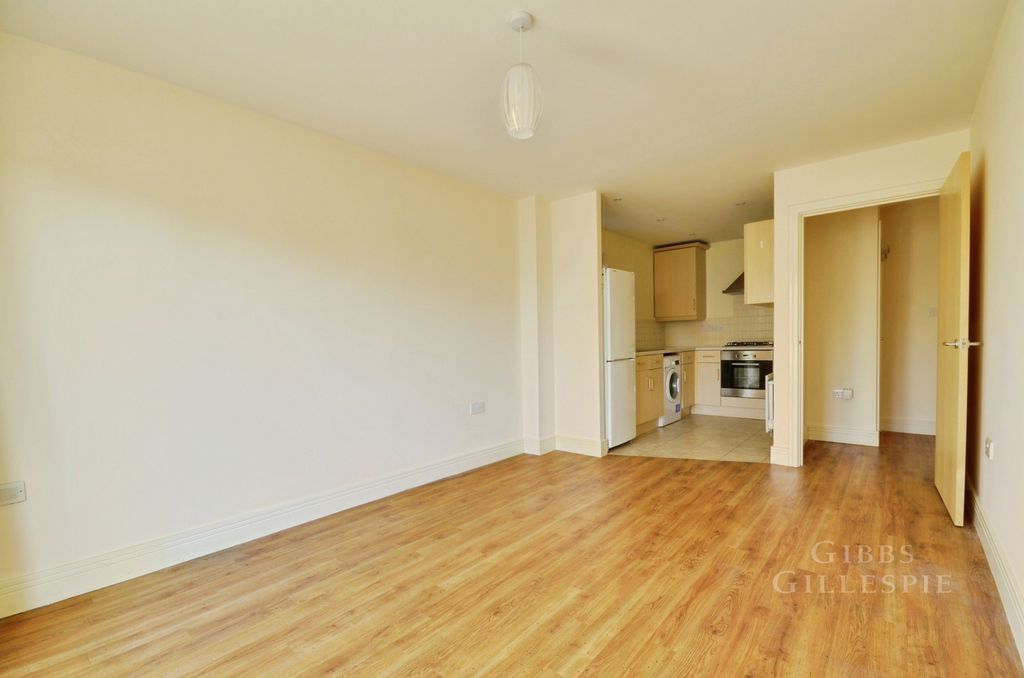 Property photo 1 of 8 Pbox-Img.Jpg