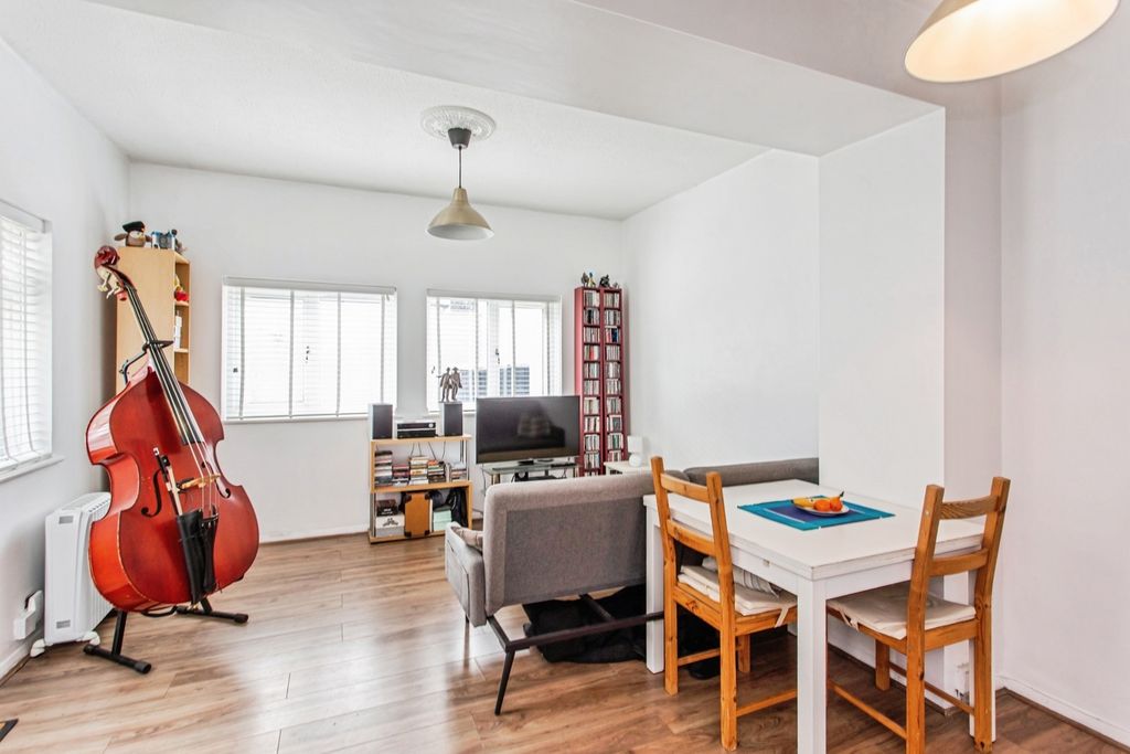 Property photo 3 of 17 Reception Room