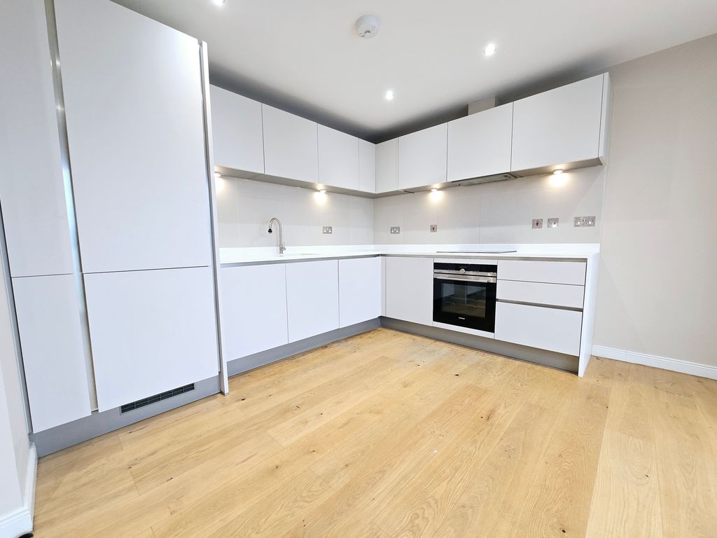 Property photo 2 of 3