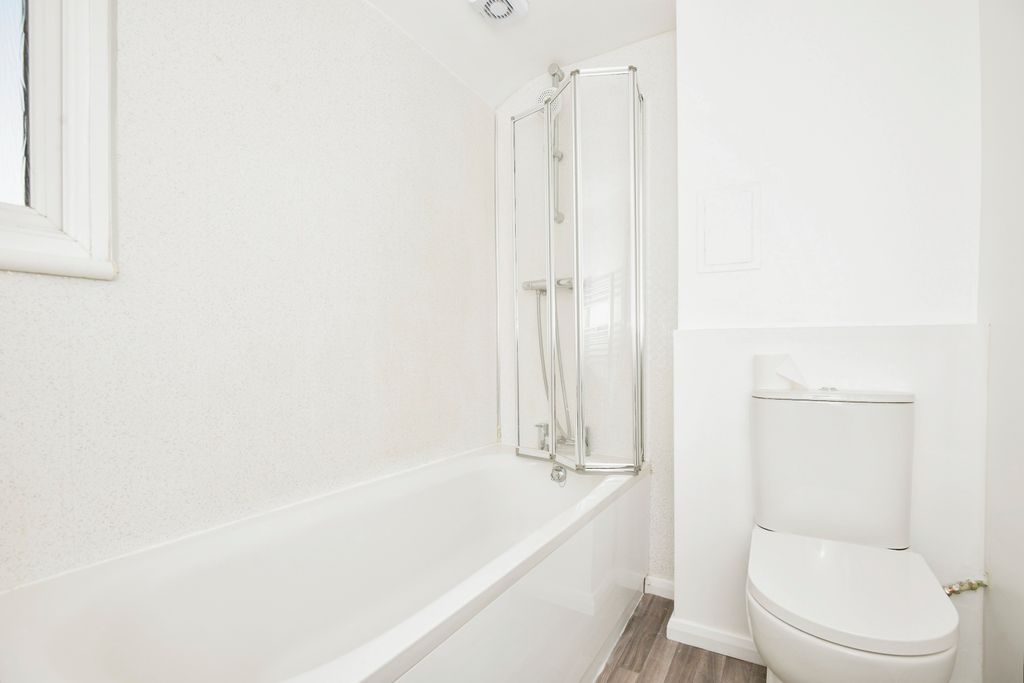 Property photo 3 of 15 Photography