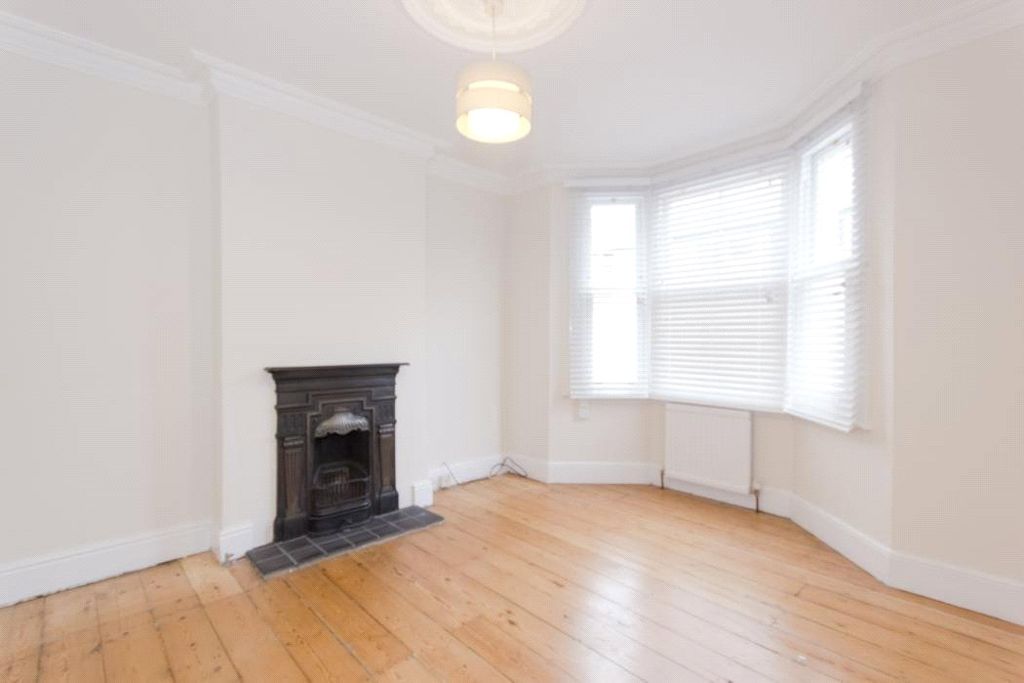 Property photo 2 of 7 Picture No. 05