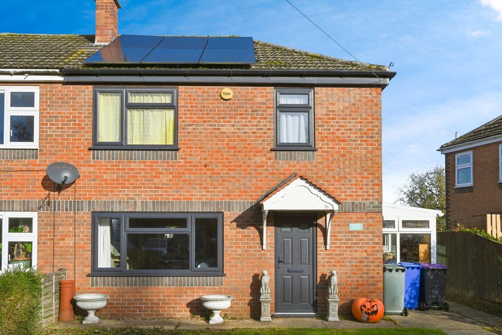 Property photo 1 of 17