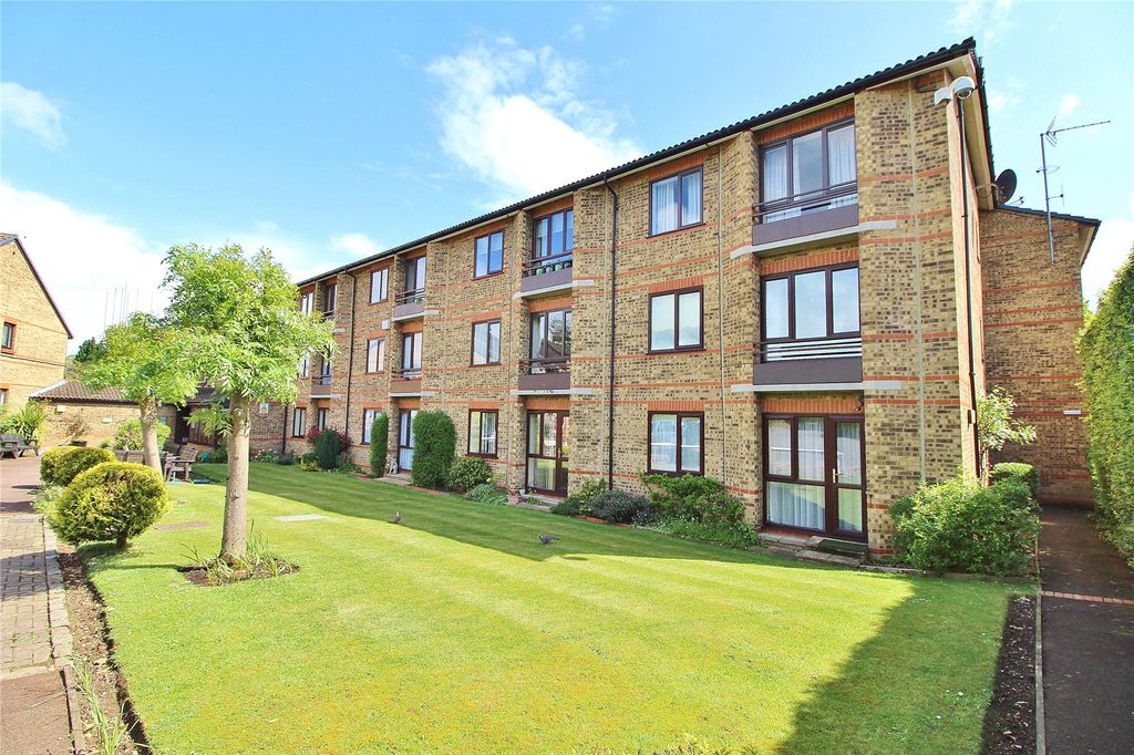 Property photo 1 of 9 Picture No. 11
