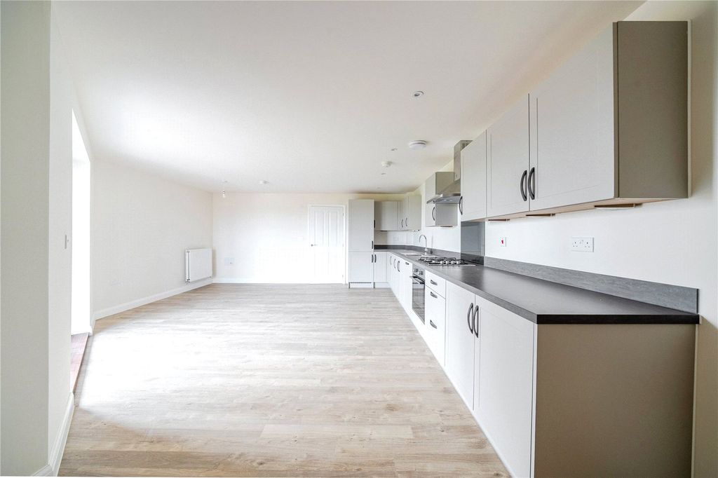 Property photo 3 of 10 Picture No. 15