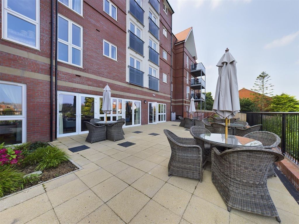 Property photo 1 of 19 Avzk5A55Hewgxopwu-Zv1Q.Jpg