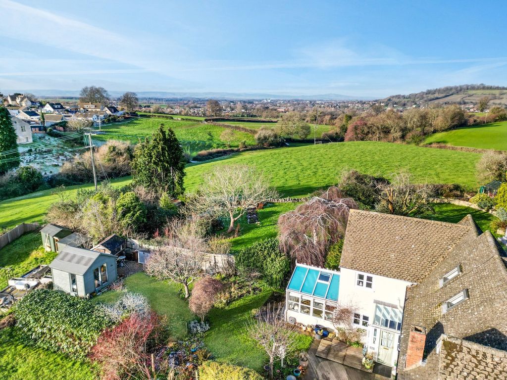 Property photo 1 of 25