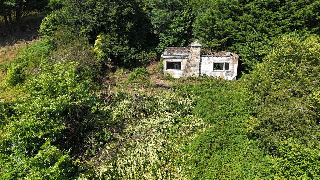 Property photo 1 of 13 Drone 2.Jpg