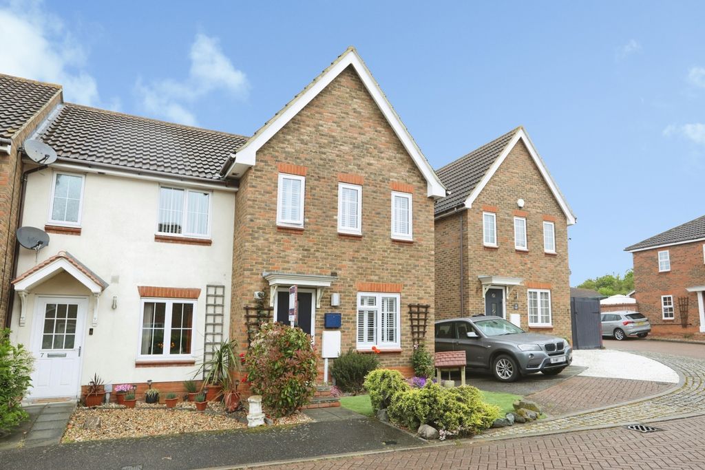 Property photo 1 of 17 Pbox-Img.Jpg