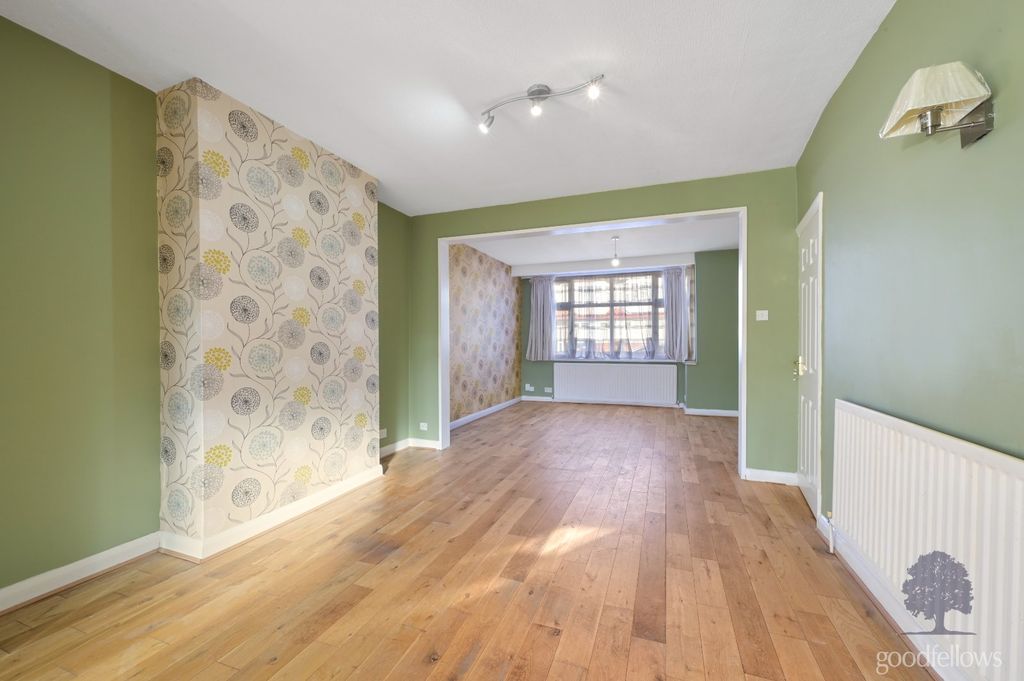 Property photo 3 of 15 Picture 3