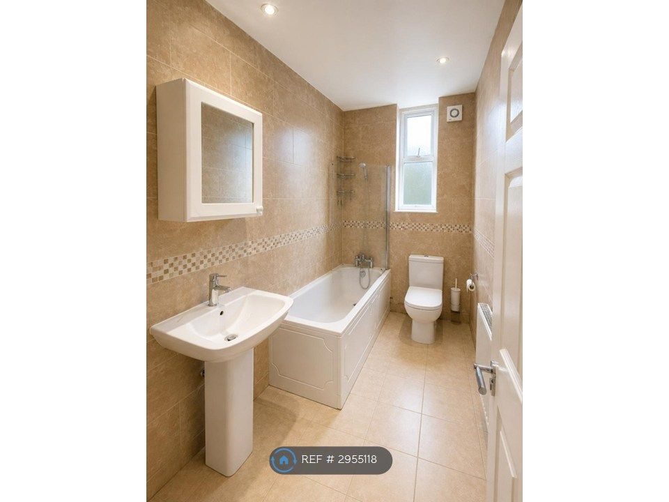 Property photo 3 of 4
