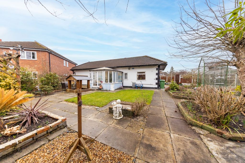 Property photo 2 of 15