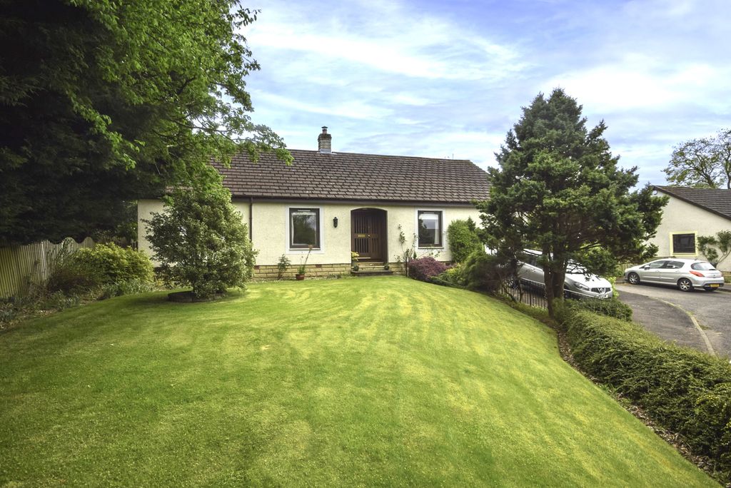 Property photo 1 of 22