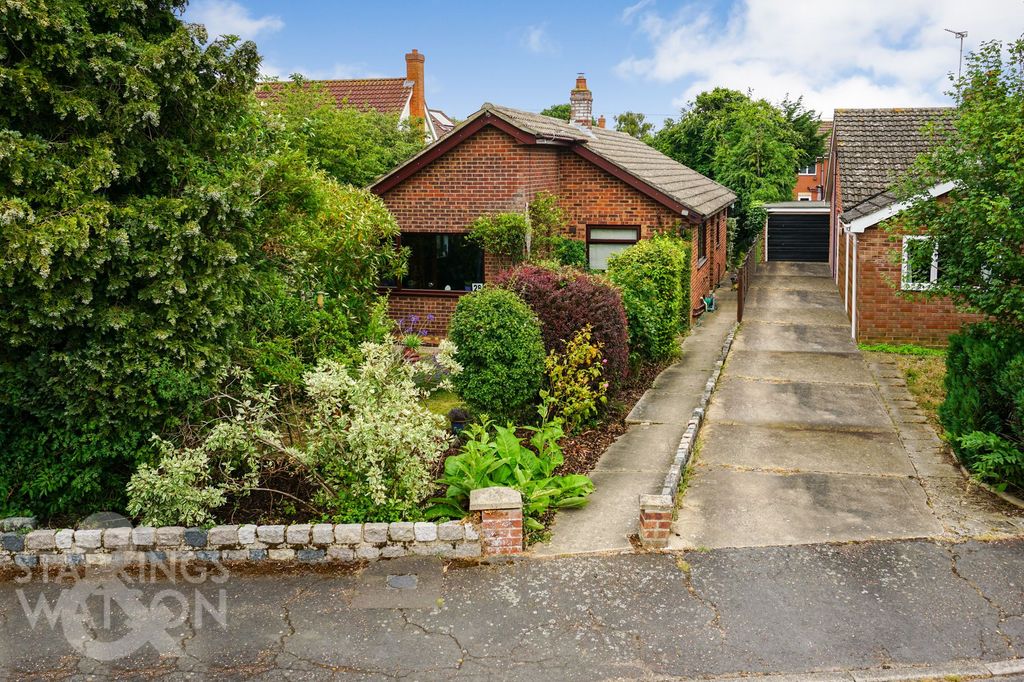 Property photo 1 of 24