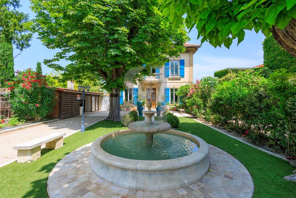 Property photo 1 of 38