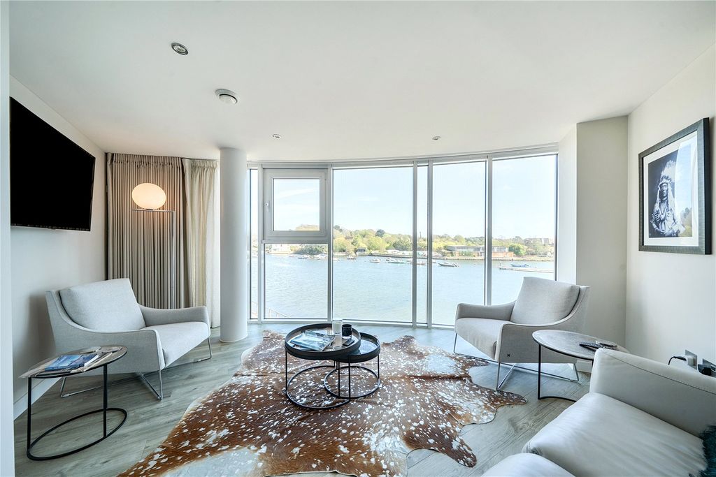 Property photo 2 of 16 Picture No. 34