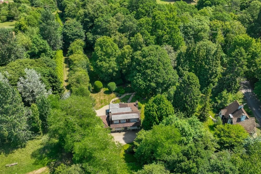 Property photo 2 of 18 Image