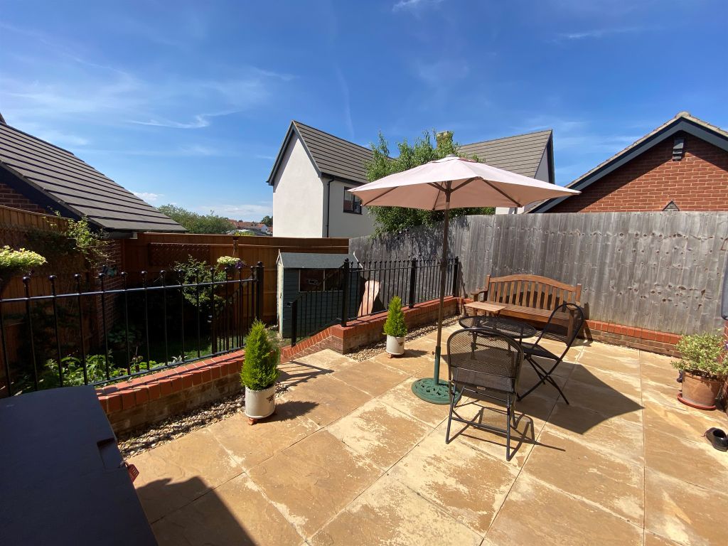 Property photo 2 of 16