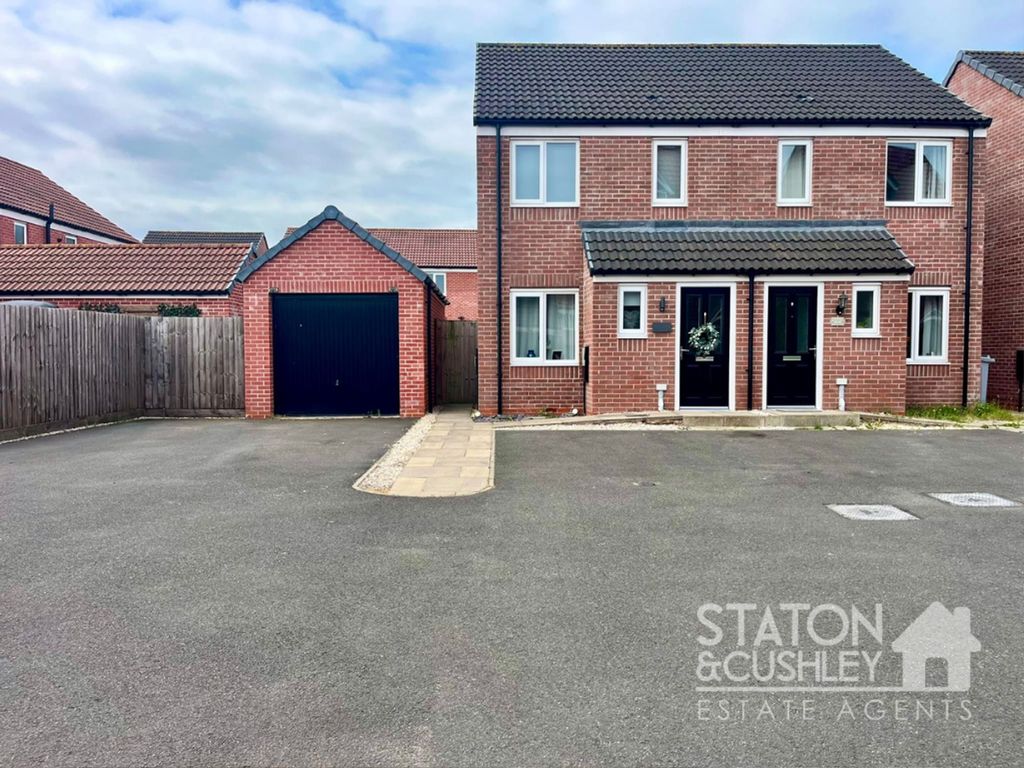Property photo 1 of 34