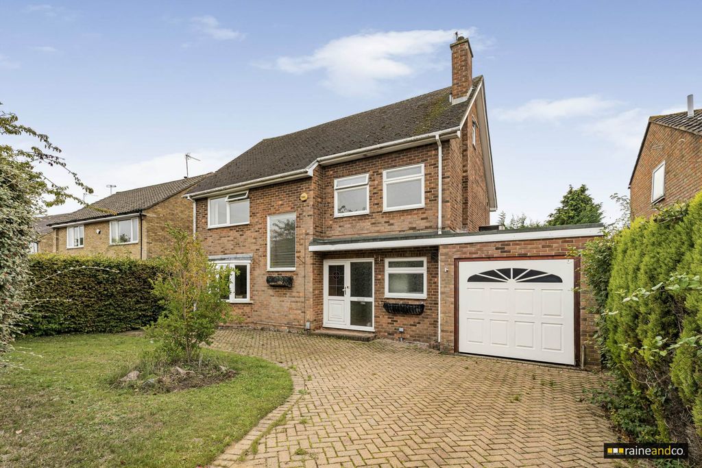 Property photo 1 of 33